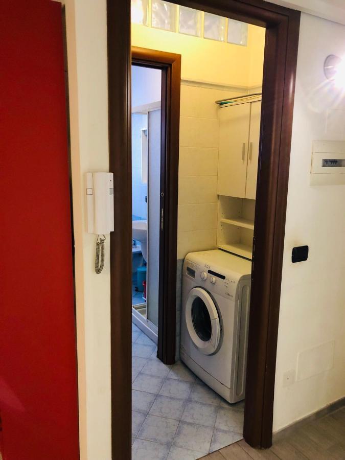 Casa Vacanze Roby Milan Bagian luar foto
